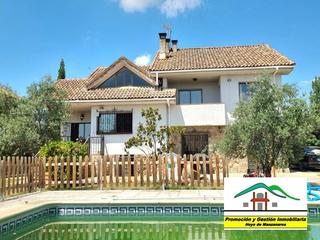 Chalet in Calle maestro chávarri 7