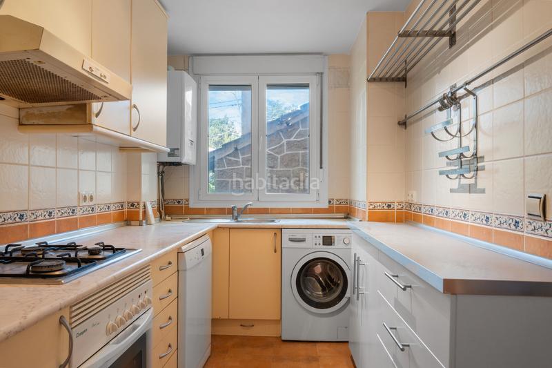 Foto 582e2432-54ff-4632-89f3-4726dd279a82. Piso en calle sobrante 7 en Hoyo de Manzanares