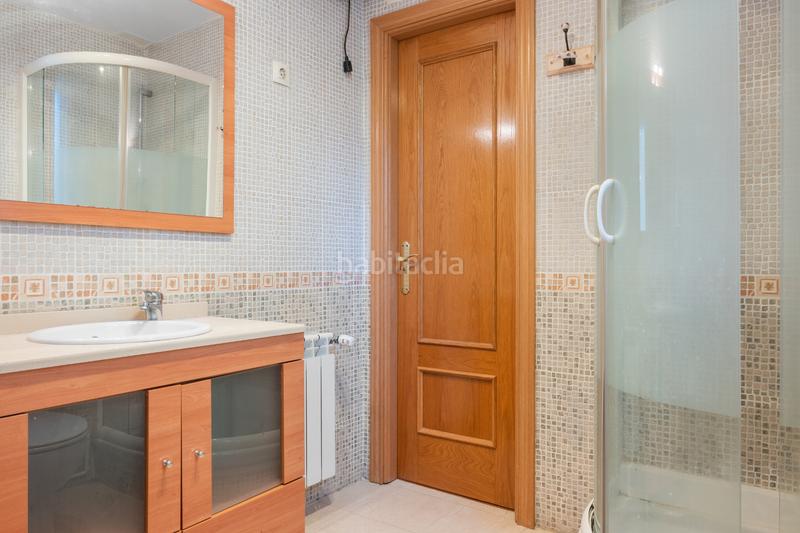 Foto 903914c2-5ae9-4897-9550-f938f3d2f700. Piso en calle sobrante 7 en Hoyo de Manzanares