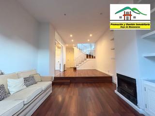 Casa adossada a Calle jaraíz 26. Vendo chalet adosado reformado con muy buenas calidades en las r