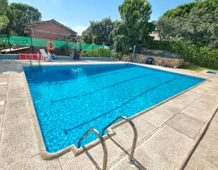 Etagenwohnung in Avenida de madrid 19