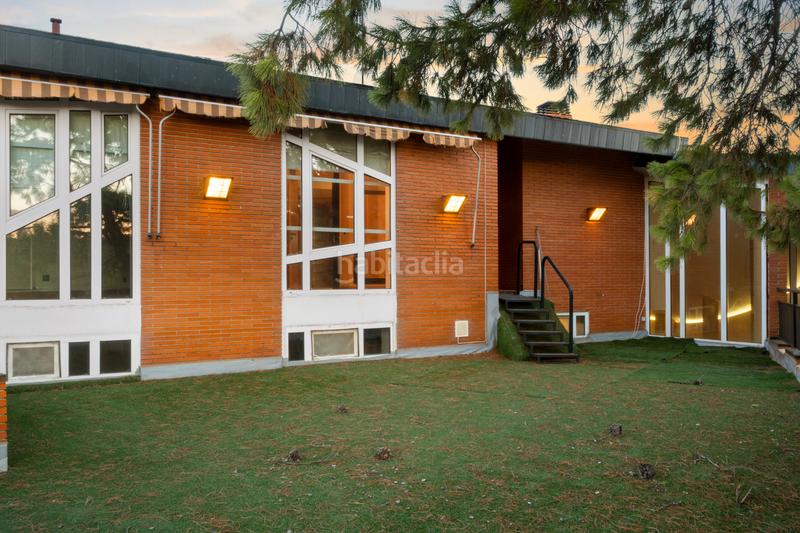 Foto 77c77a3d-b9f5-4495-9054-7de07a44d2c8. Xalet a calle el berzalejo 15 a Hoyo de Manzanares