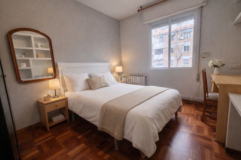 Foto b1a9a04b-01b8-48ee-bc2b-3fefa465a7c8. Pis a calle de guadalete 8 a Comillas Madrid