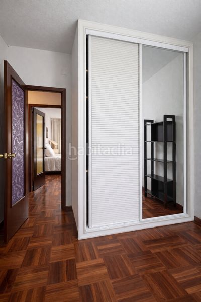 Foto f1f7f882-95b8-4e49-a46f-1f2a3d7a6c20. Pis a calle de guadalete 8 a Comillas Madrid