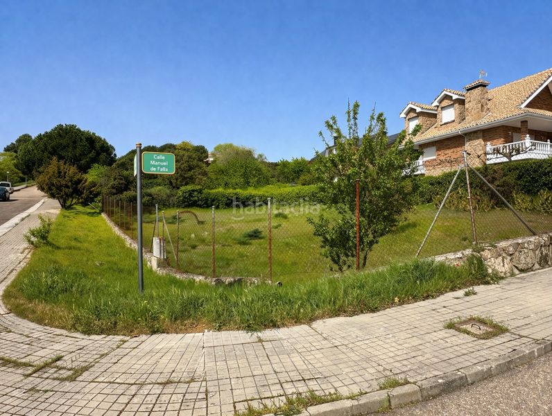 Foto 1c0bd9bd-49f0-4cb6-8e4b-f0343cd34518. Terreny residencial a calle enrique granados 11 a Hoyo de Manzanares