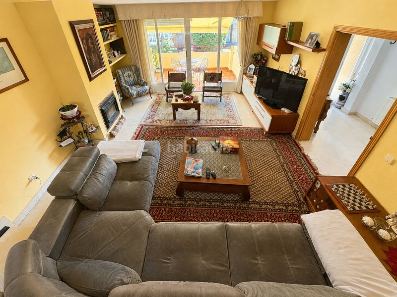 Foto 1ca2acda-2555-4922-9b03-cf99f7ef2efc. Casa aparellada a calle del cedro 55 a Los Robles Torrelodones