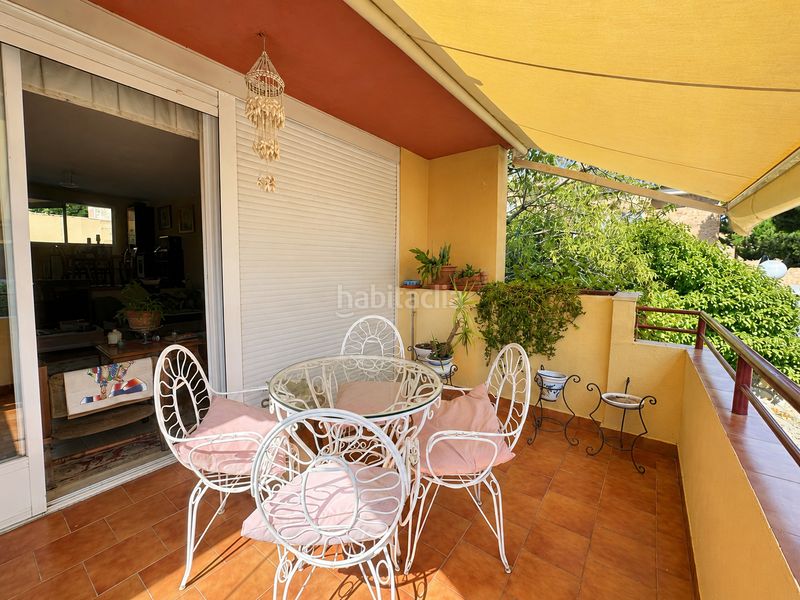 Foto e3c169db-3119-4517-a34b-1af162bdd6dc. Casa aparellada a calle del cedro 55 a Los Robles Torrelodones