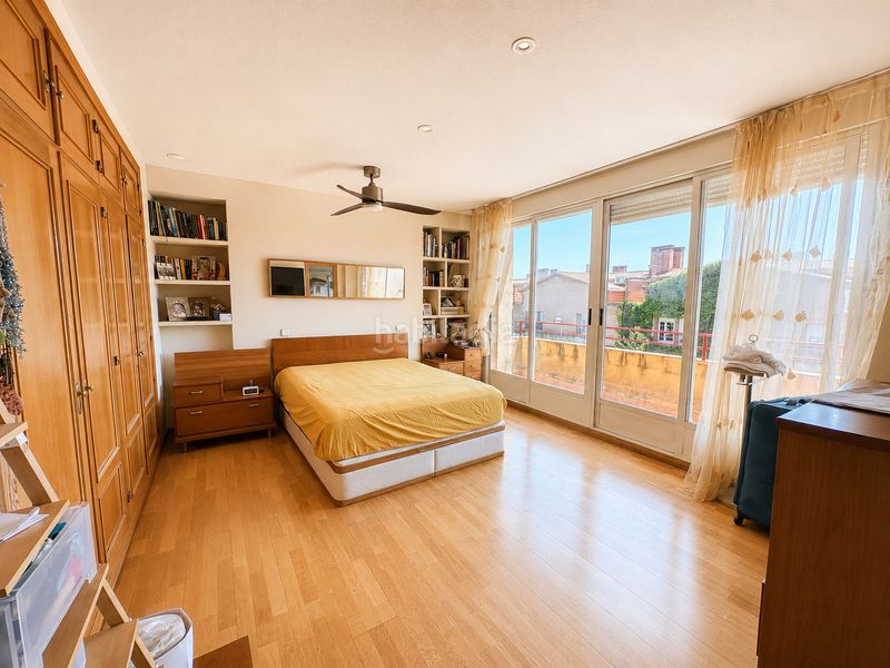 Foto 89ef7ee9-58de-4e93-8a11-7581c4e1107e. Casa pareada en Los Robles Torrelodones