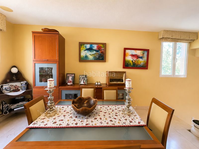 Foto a821d534-9d29-45e7-ae31-ac95cb6b0951. Towny house in calle del cedro 55 in Los Robles Torrelodones