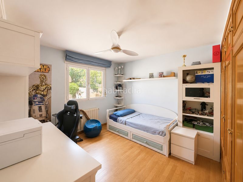 Foto e41e2c42-f2fe-4304-8673-b04df58223d4. Towny house in calle del cedro 55 in Los Robles Torrelodones