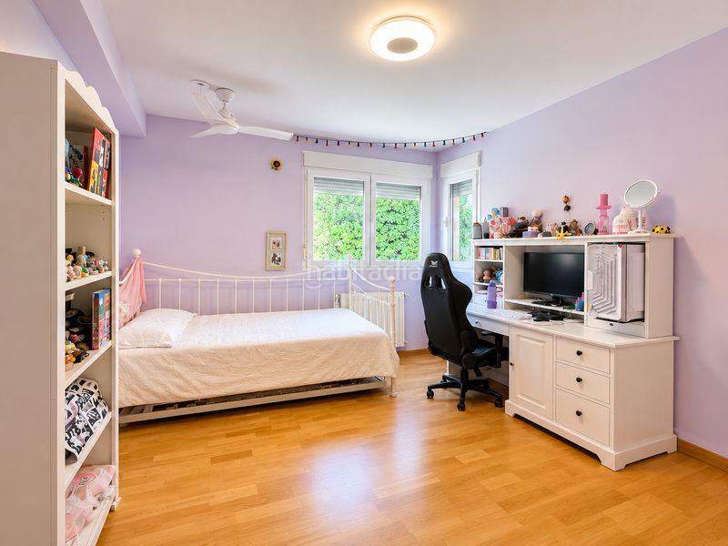 Foto edaa4cfc-a780-4914-9d7d-8fabe87e8123. Towny house in calle del cedro 55 in Los Robles Torrelodones