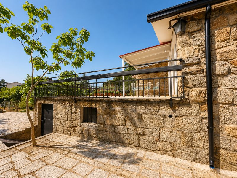 Foto 63c4dcad-3e80-42a0-9d25-67850964f8ed. Location maison dans avenida de la paloma 45 dans Hoyo de Manzanares