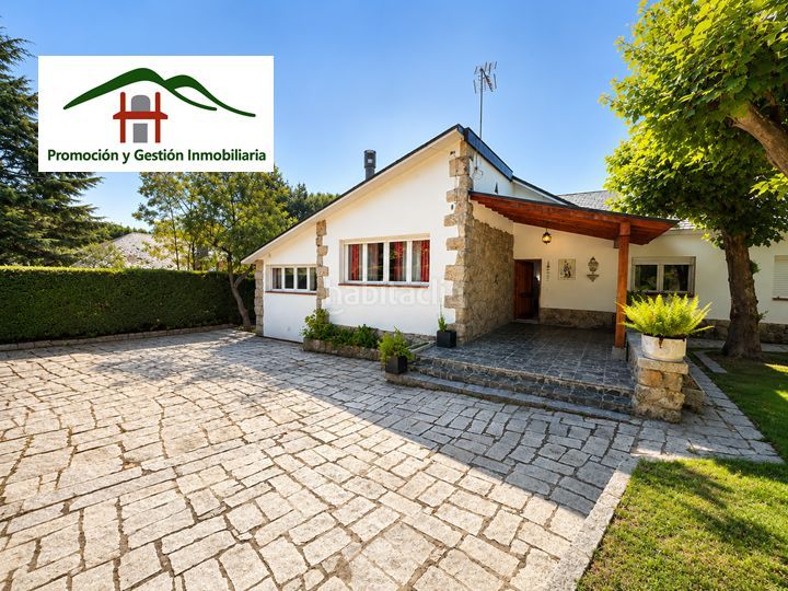 Foto adccadff-ba70-4b8b-bf48-28886170e6f2. Location maison dans avenida de la paloma 45 dans Hoyo de Manzanares