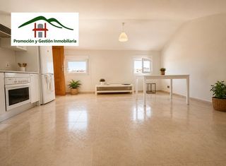 Location Studio à Calle sobrante 7