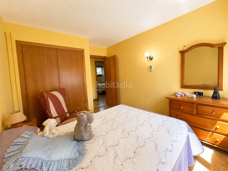 Foto 872cb373-5dca-4131-977e-44e51bb8aa0b. Casa adossada a calle zarrazin 7 a Hoyo de Manzanares