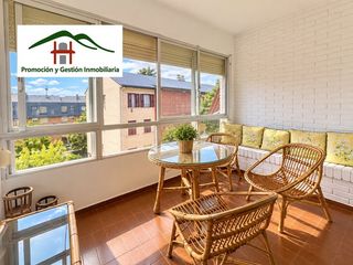 Rent Flat in Urbanización el roquedal 14