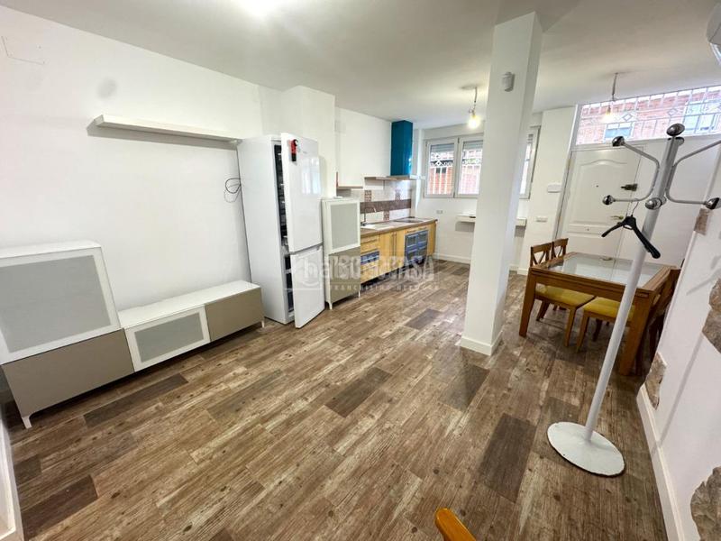 Foto e4cf1773-ab25-4c8c-a7e3-bf1d11eacc44. Pis a Caballería Española Alcalá de Henares