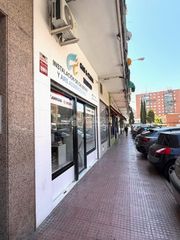 Local Comercial a Caballería Española