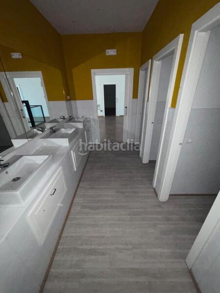 Foto 91633f26-3820-42f9-b629-805af7f21975. Lloguer nau industrial a Virgen del Rosario Torrejón de Ardoz