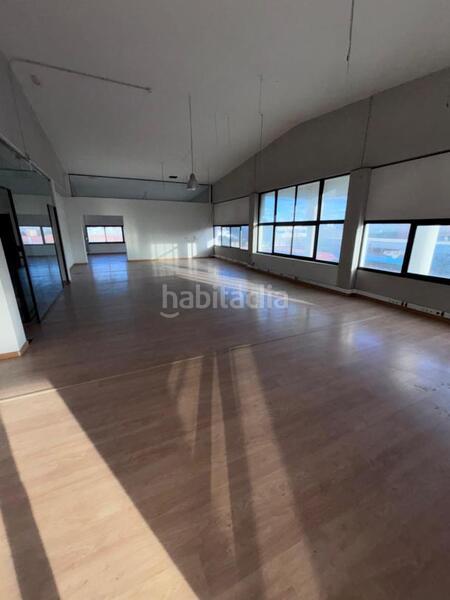 Foto 3969a26f-2688-486f-a884-54982eb6898c. Location bâtiment à usage industriel dans Virgen del Rosario Torrejón de Ardoz