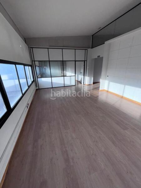 Foto 845cf06a-fe10-4c1e-9994-b0d586563a1f. Location bâtiment à usage industriel dans Virgen del Rosario Torrejón de Ardoz