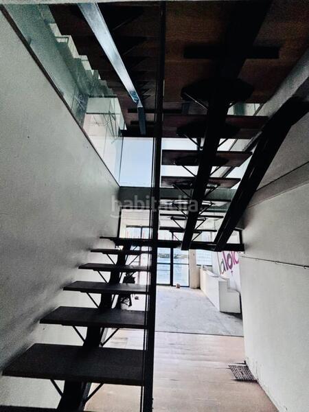 Foto 221e5cee-9ad7-4404-b1c2-cf5532ea9f13. Miete fabrikhalle in Virgen del Rosario Torrejón de Ardoz