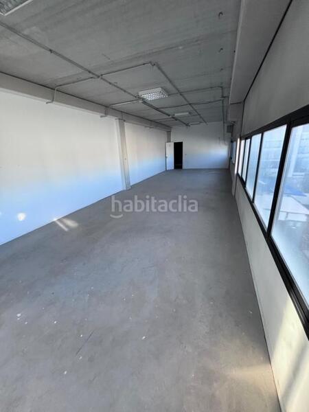 Foto c27c31c8-ce4a-40c8-af0e-56c80eaf968f. Miete fabrikhalle in Virgen del Rosario Torrejón de Ardoz