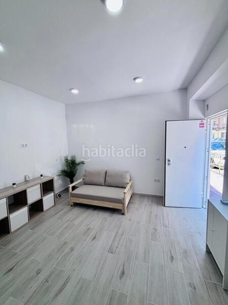 Foto e312373d-be07-43ac-a27a-30c289f32e88. Estudi a Centro Torrejón de Ardoz