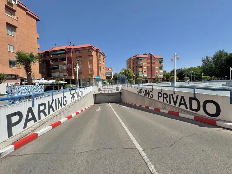 Foto 8d7fd1fe-3f44-4aa0-881e-7d91865e92da. Pis amb calefacció aparcament piscina a Centro Torrejón de Ardoz