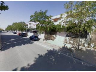 Aparcament cotxe  Carrer de les flors. Vilomara & associats