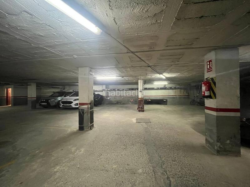 Foto 1db6404c-6f54-4c6a-9e31-a89089c09bab. Autoparkplatz in Sant Sadurní d´Anoia