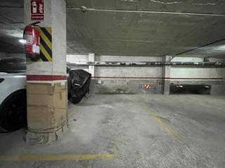 Aparcament cotxe  Rambla generalitat. Vilomara  associats