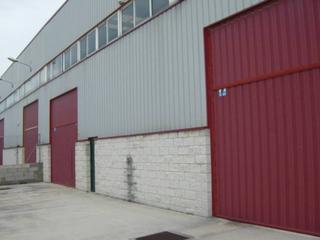 Nau industrial  Carrer del malet. Vilomara & associats