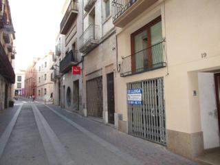 Business premise in Carrer de Montserrat