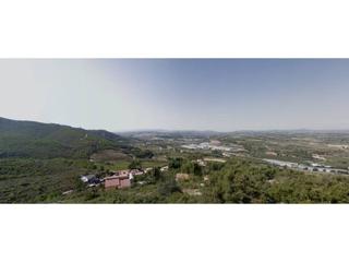 Terreny residencial  Carrer del montsant. Solar en venta en subirats