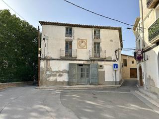Casa  Plaça de pau vidal. Casa en venta en torrelavit