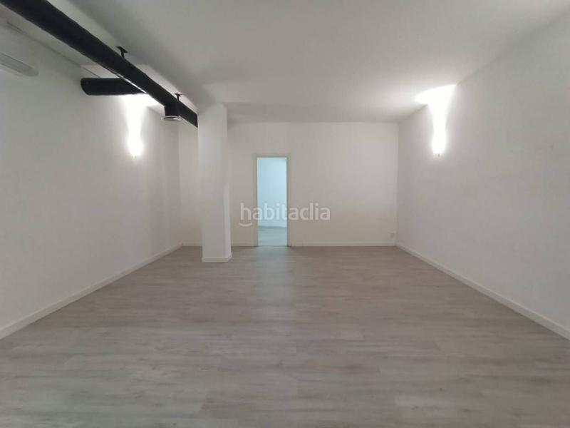 Foto 24ea5b53-c116-41b1-b64d-89dc236c7b46. Alquiler local comercial local en alquiler en la rambla en Sant Sadurní d´Anoia