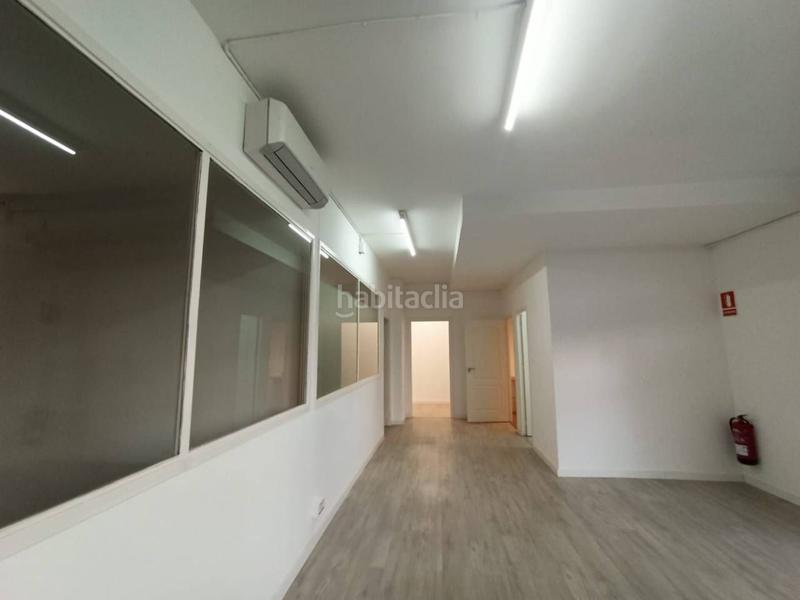 Foto c7eae323-968d-4188-a892-4cae81f9ca94. Alquiler local comercial local en alquiler en la rambla en Sant Sadurní d´Anoia