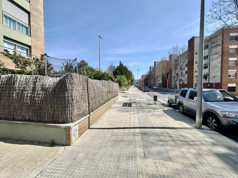 Foto b05a8cf4-6c48-473e-ae68-971f7212d429. Aparcament cotxe a carrer jaume guix 7 a Sant Sadurní d´Anoia