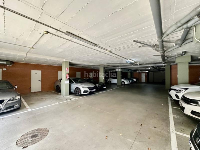 Foto cdbd76e9-0596-4cea-a3dd-579f66b01dbf. Aparcament cotxe a carrer jaume guix 7 a Sant Sadurní d´Anoia