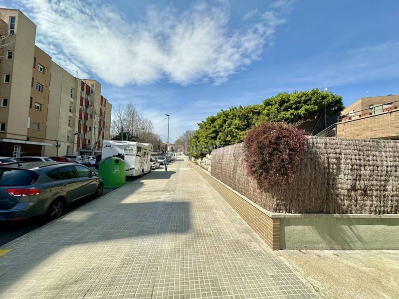 Foto fe4c154a-c6e6-498c-8147-5d717db5a9f1. Aparcament cotxe a carrer jaume guix 7 a Sant Sadurní d´Anoia