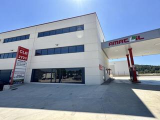 Affitto Locale commerciale in Polígon industrial lavernó 1. Local en alquiler en subirats