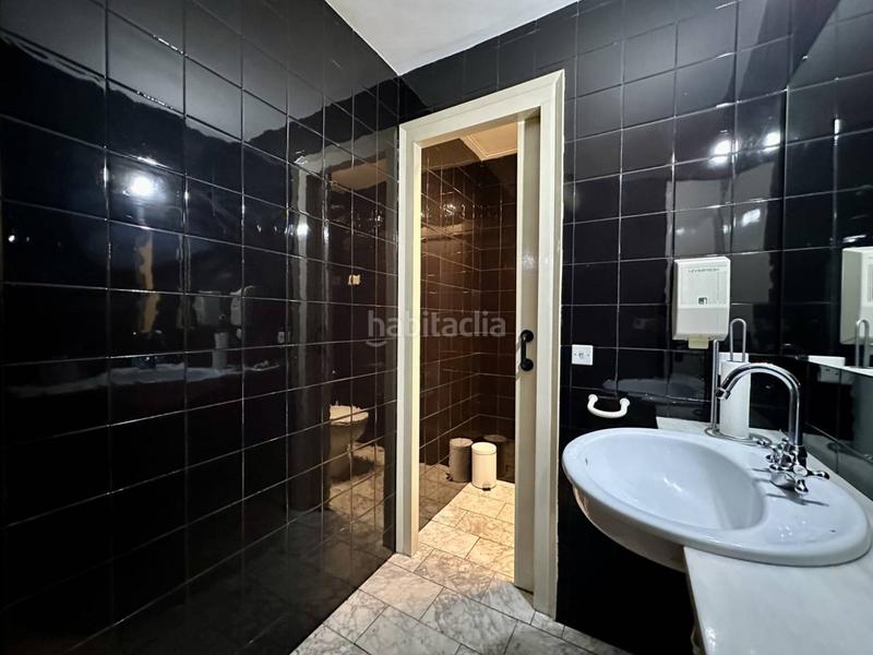 Foto b88b6e69-3291-46b5-bf05-32e70223c627. Rent business premise in jaume girona 24 in Sant Sadurní d´Anoia