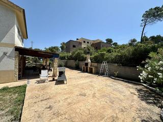 Casa  La font del bosc. Casa en venta en mediona