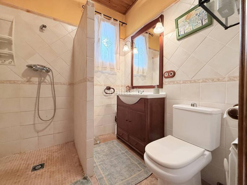 Foto 21358e9b-34e0-4097-af70-44b3ac13b78c. Casa amb calefacció a Torrelavit