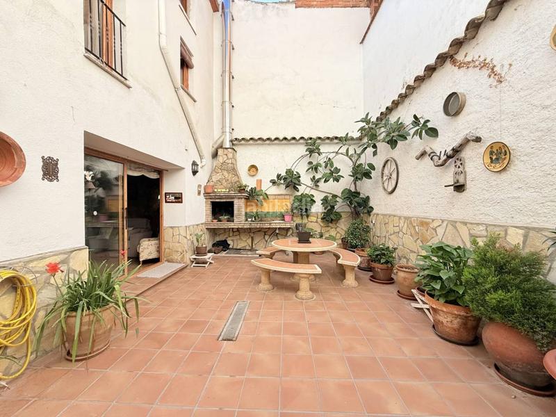 Foto 28b06f39-1ead-43f6-abcc-c1d39fdc78e8. Casa amb calefacció a Torrelavit