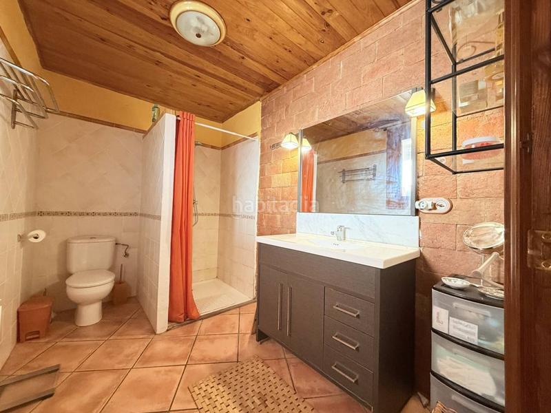 Foto 66cb0b60-1e9a-41eb-80e8-0a182447889d. Casa amb calefacció a Torrelavit