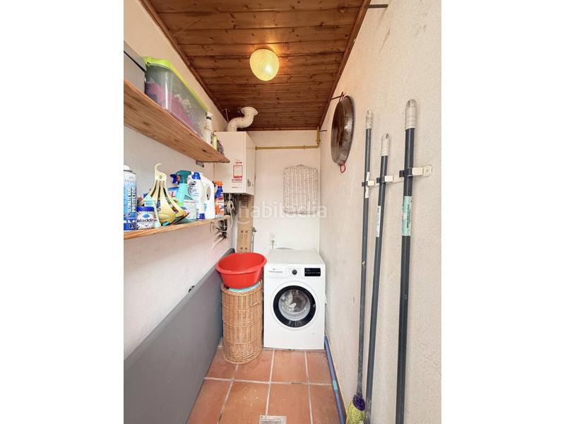 Foto b6b5d2c8-3fb8-4b06-9c27-e5abb07ab5a9. Casa amb calefacció a Torrelavit