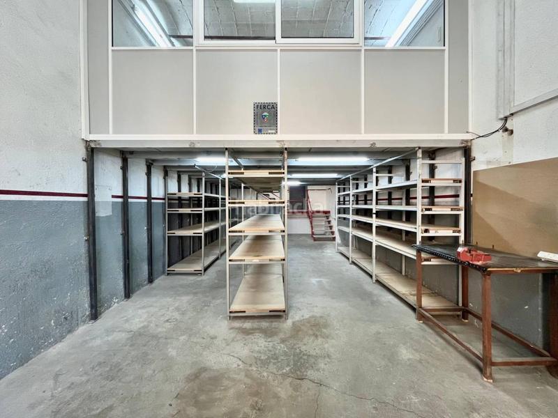 Foto 05d6bb9d-e246-42f1-957b-223791b870ee. Location local commercial dans Sant Sadurní d´Anoia