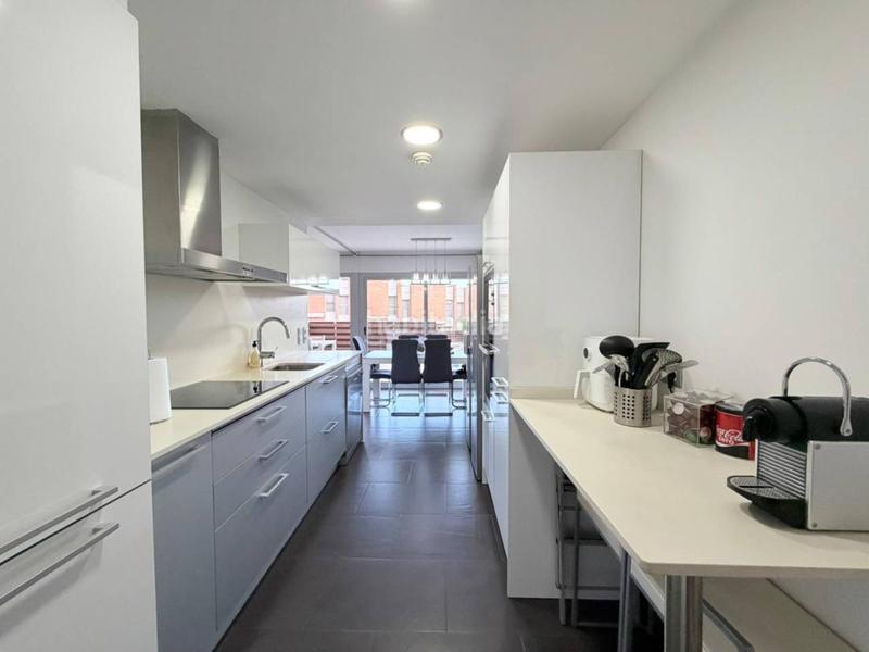 Foto f6ff7c79-ad6a-4fca-a694-84892bd1b237. Haus mit heizung parking pool in Sant Sadurní d´Anoia